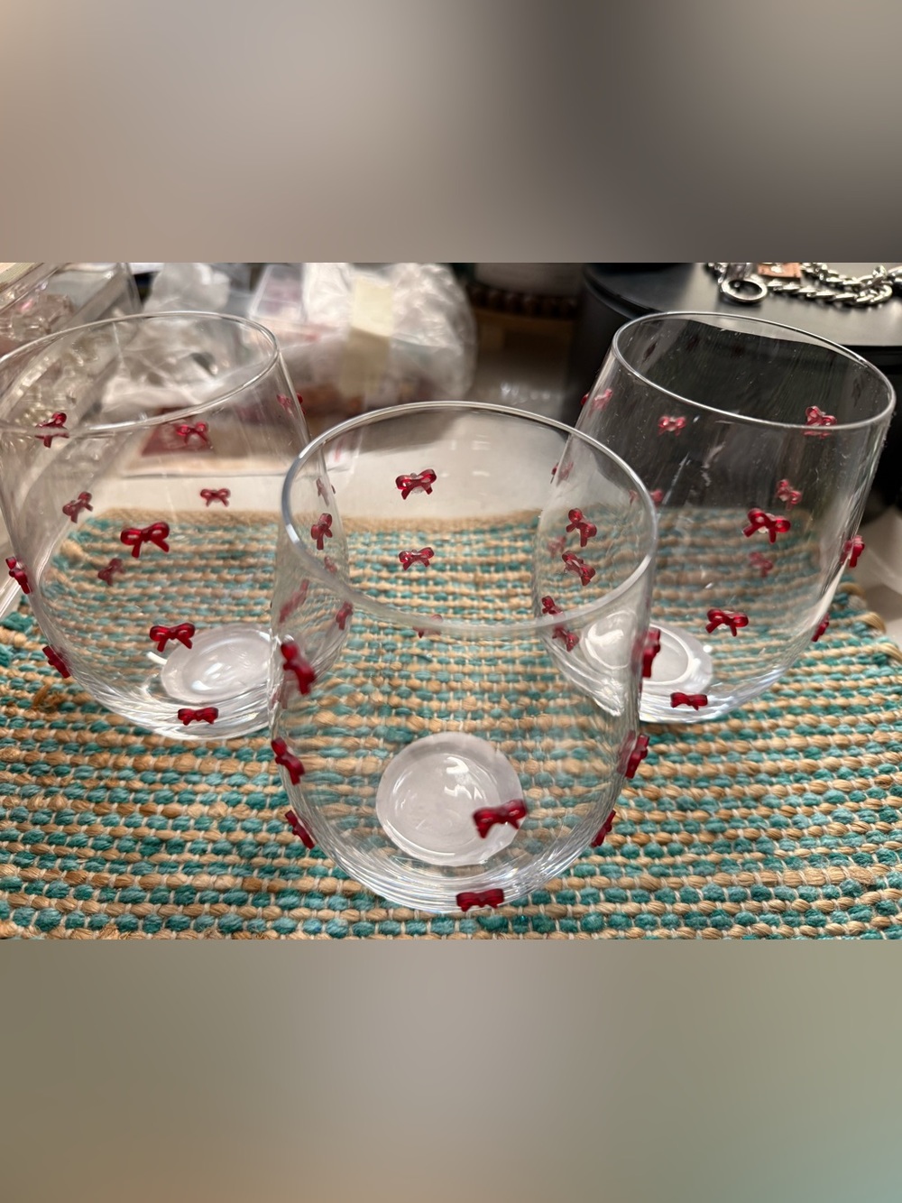Clear Stemless Wine Glasses with Red Bow Accents
